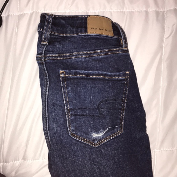 American Eagle distressed jeans - Picture 4 of 5